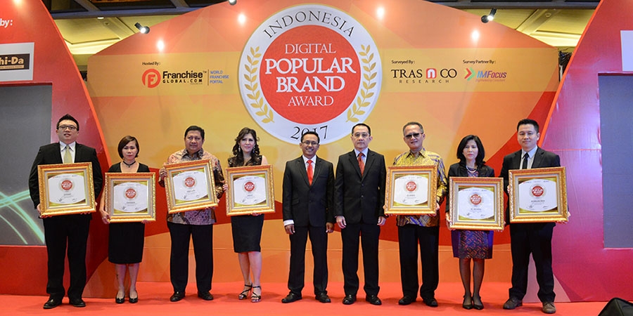 Miracle Kembali Raih Penghargaan Indonesia Digital Popular Brand Award 2017 untuk kali Ketiga